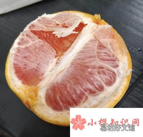 吃柚子有什么好处—如何正确的吃柚子