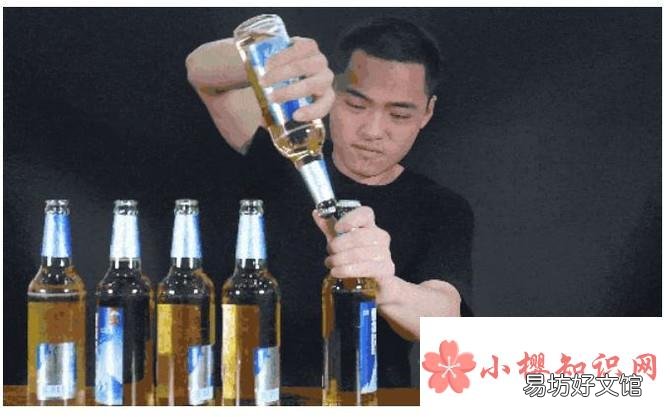 如何巧妙开啤酒盖