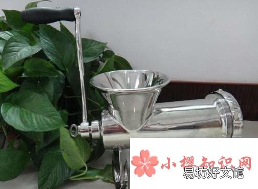 如何挑选手动绞肉机?