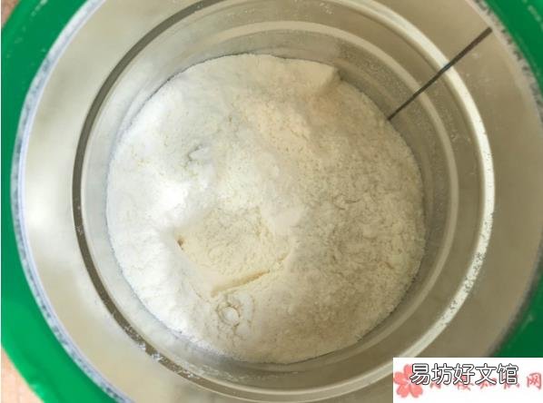 雅培菁挚2段奶粉怎么样 雅培菁挚2段奶粉宝宝吃了会上火吗