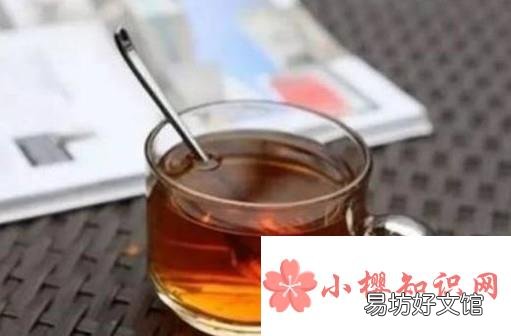 应该用冷水还是热水冲泡蜂蜜？