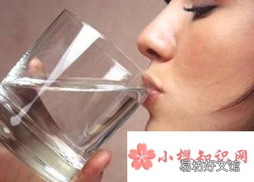 脸上长黑色素怎么办