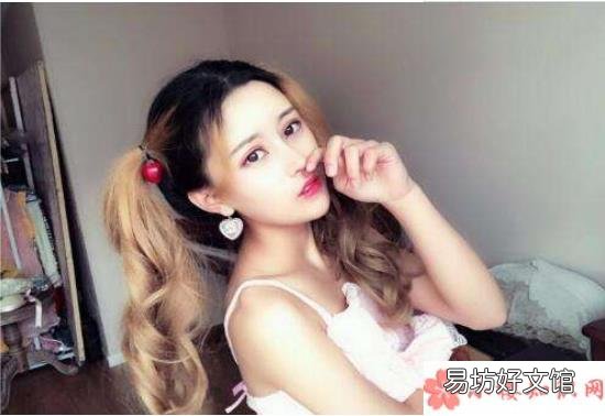 《故人泪》完整版歌词原唱在线听歌 古街车水马龙街边几个孩童是什么歌