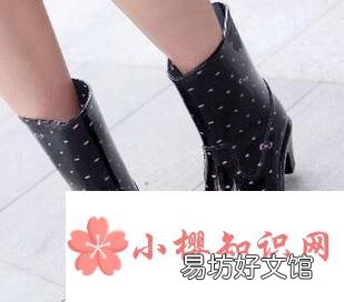 去沙滩上玩需要准备什么东西