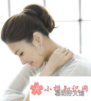 女生非主流假发应该如何打理佩戴?