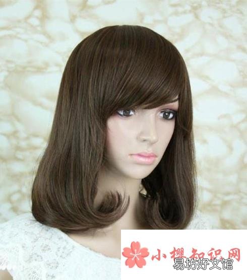 女生非主流假发应该如何打理佩戴?