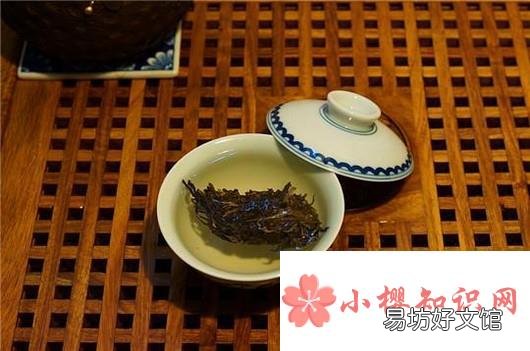 如何辨别茶叶是否含有添加剂？选购健康茶叶指南