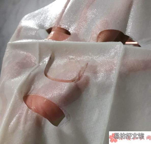 春雨绿蜂蜜面膜补水效果对比 春雨绿蜂蜜面膜含有荧光剂吗