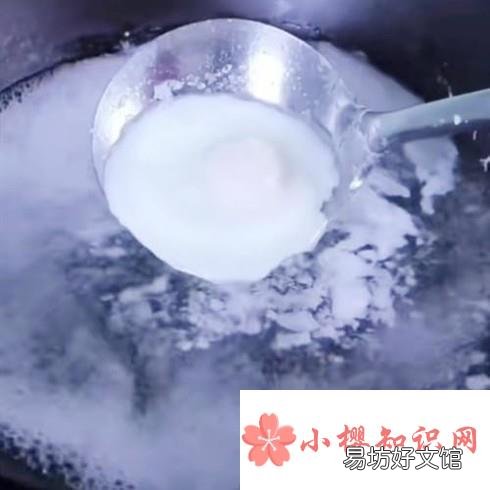 做水煮荷包蛋的技巧方法