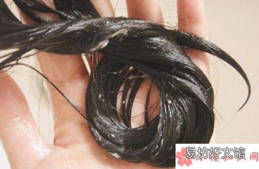 护发素和护发乳如何使用 护发素和护发乳有什么区别