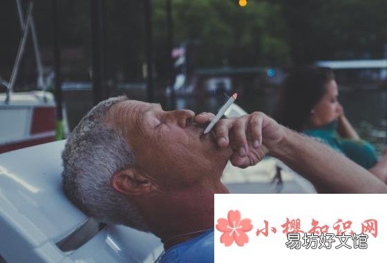 如何学会抽烟