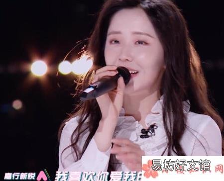 我喜欢这样看着你什么歌 喜欢你给我你的外衣是什么歌
