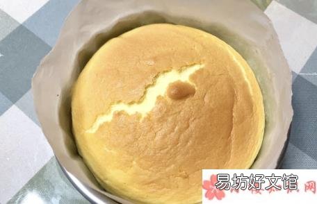 气泡震不完怎么办 戚风蛋糕震了很多下还是有气泡
