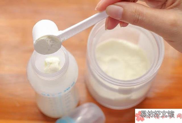 避免奶粉潮湿结块需要注意什么 怎么判断奶粉潮湿结块是不是变质了