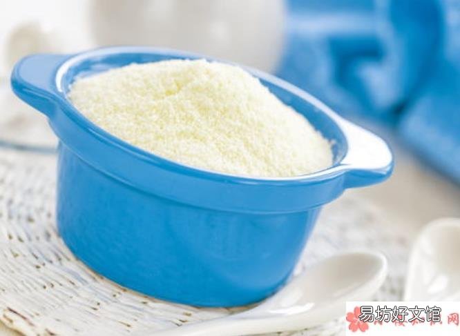 奶粉结块潮湿还能吃吗 奶粉开罐后不久有潮湿结块了是不是变质了