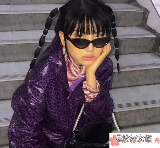 Y2K风格穿搭分享 Y2K风格什么意思