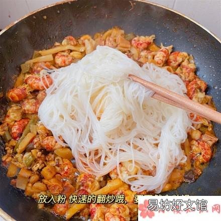 小龙虾炒粉面食谱大全 小龙虾炒螺蛳粉怎么做