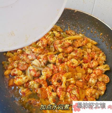 小龙虾炒粉面食谱大全 小龙虾炒螺蛳粉怎么做
