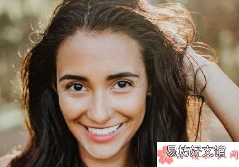春季该如何正确补水保湿 皮肤科医生谈春季补水误区说了什么