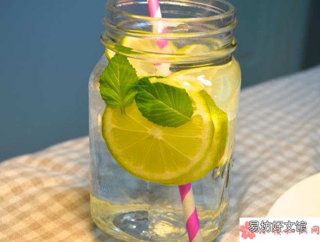 泡柠檬水有苦味怎么办 柠檬水泡久了为什么会发苦