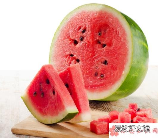 切开的西瓜如何保存新鲜健康 切开的隔夜西瓜放冰箱还能吃吗