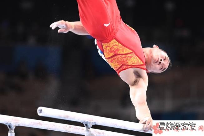 体操运动员绑的是什么绷带 为什么体操都要缠纱布绷带