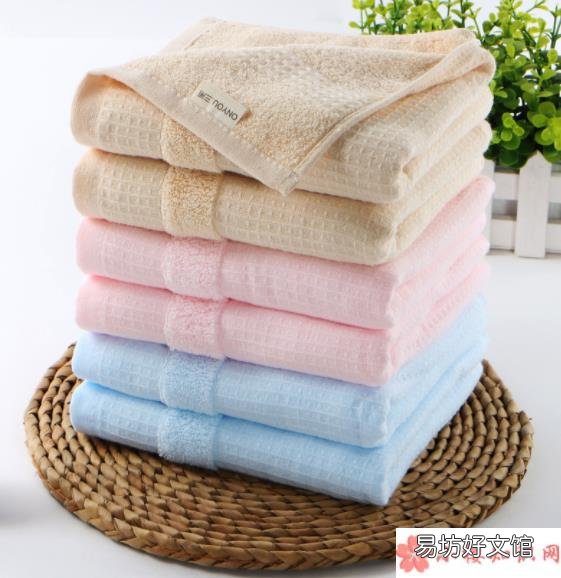 如何解决毛巾发黄的问题 纯棉毛巾为什么很容易臭