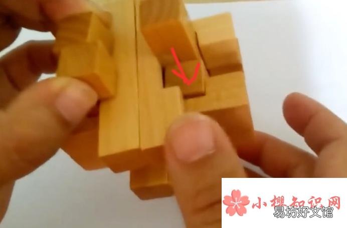 孔明鎖12根拆拼方法