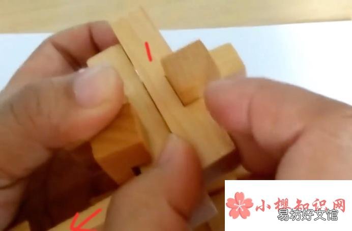 孔明鎖12根拆拼方法