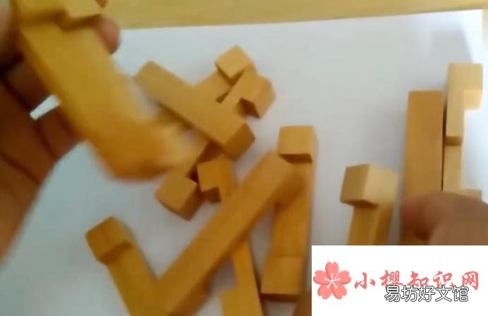 孔明鎖12根拆拼方法