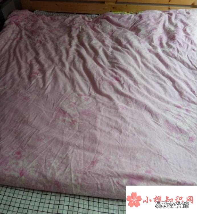 收纳厚被子的折叠方法