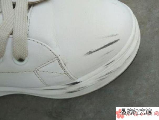 蚂蚁庄园11月10日答案 给白色帆布鞋裹上纸巾能防止它变黄主要因为纸巾