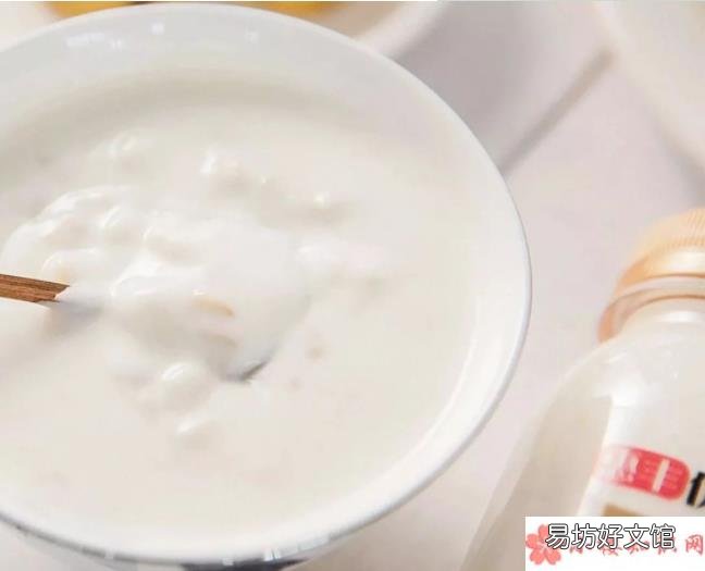 常温酸奶和低温酸奶有什么区别 常温酸奶为什么可以保存6个月
