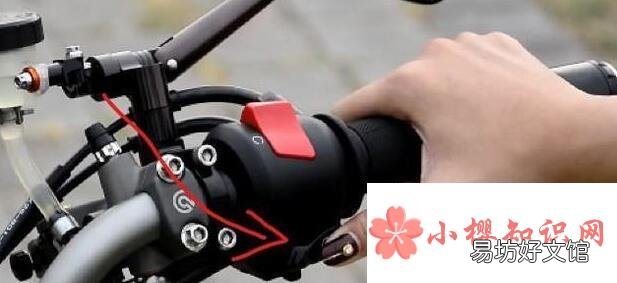 教你怎么骑摩托车