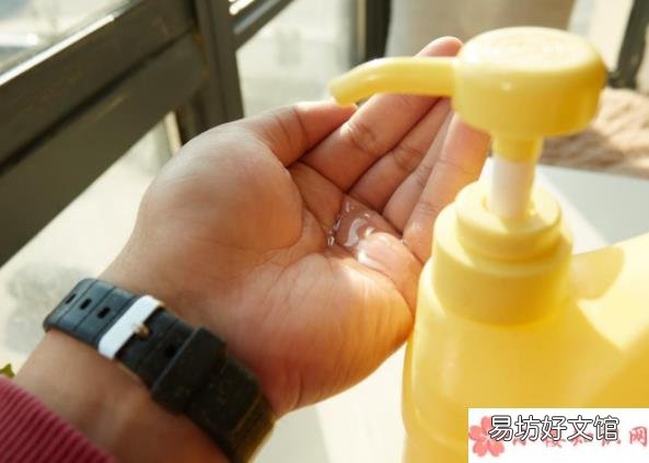 为什么会有洗洁精洗碗致癌的说法 天天用洗洁精洗碗对身体有害吗
