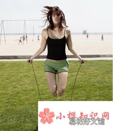 运动跳绳正确的方法