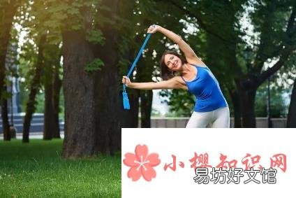 运动跳绳正确的方法
