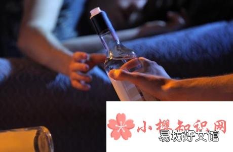 喝酒上脸是怎么回事
