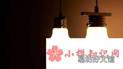 开灯睡觉会对我们的身体造成伤害吗?