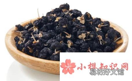 黑枸杞和红枸杞的区别是什么？