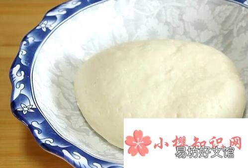 蒸馒头为什么会回缩起皱？