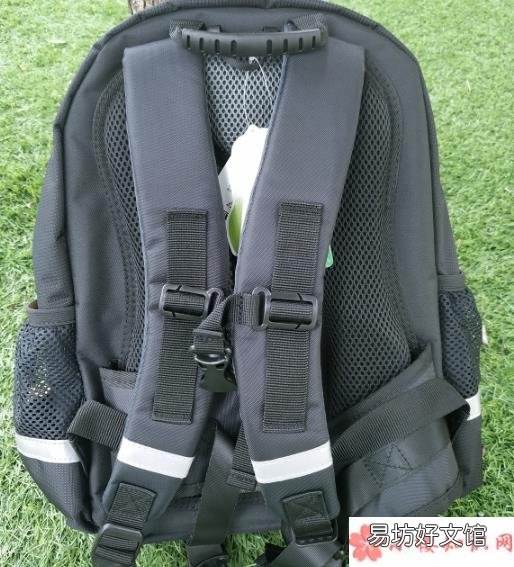 江博士无压护脊儿童书包测评 江博士无压护脊书包怎么样