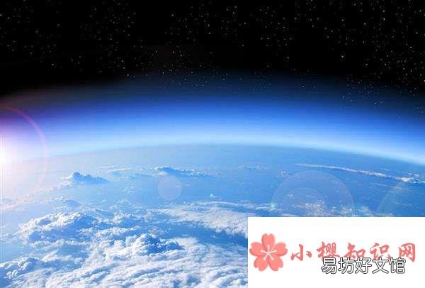 风雨雷电一般发生在大气层的什么中?