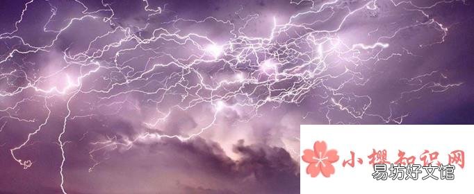 风雨雷电一般发生在大气层的什么中?