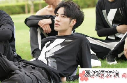 KK战队衣服穿搭推荐 KK战队风穿搭是怎么样的