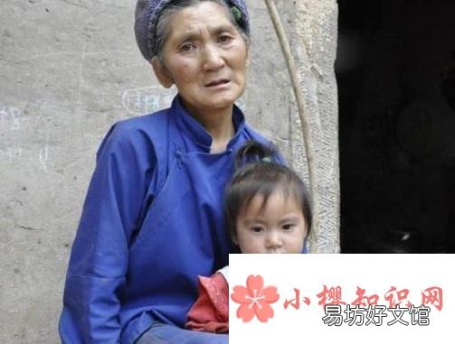 山楂泡水喝有哪些功效?哪些人群不适合喝?