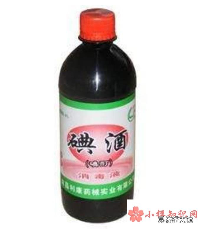 女生穿新鞋子脚后跟破了怎么办