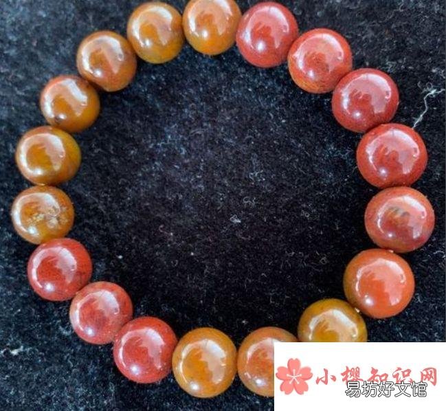 怎么分辨天然玛瑙和染色玛瑙