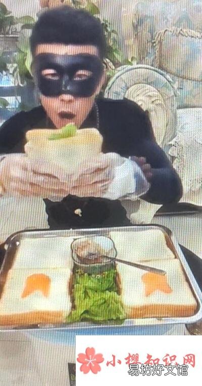 老八秘制小汉堡是什么梗？