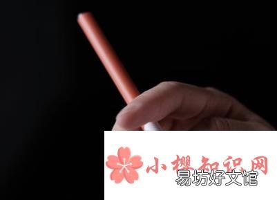怎么抽烟比较帅